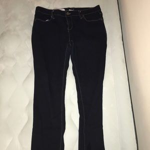 I’m selling jeans👍🏽